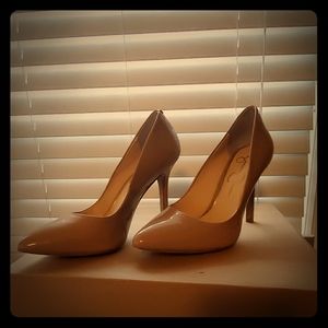 Jessica Simpson Nude Heels